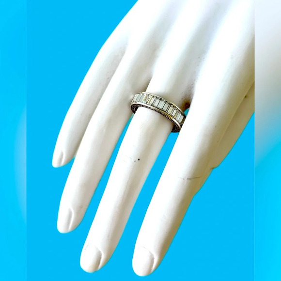 Brighton Eternal Stack Ring.  Size 8.  NWOT.  Crystals Silver Plated - Picture 2 of 6